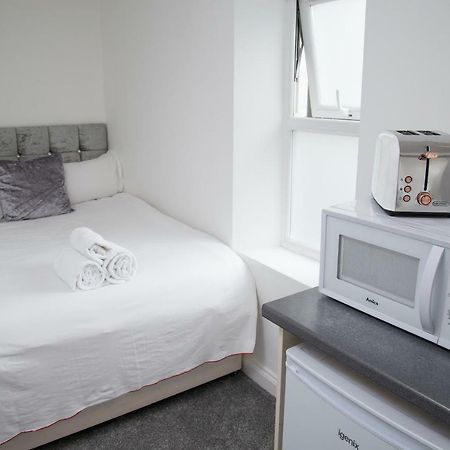 Tlk Apartments & Hotel - Бекенхем Экстерьер фото